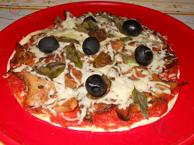 Falsa pizza de níscalos.