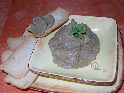 Baba ganoush o mutabal de berenjena.